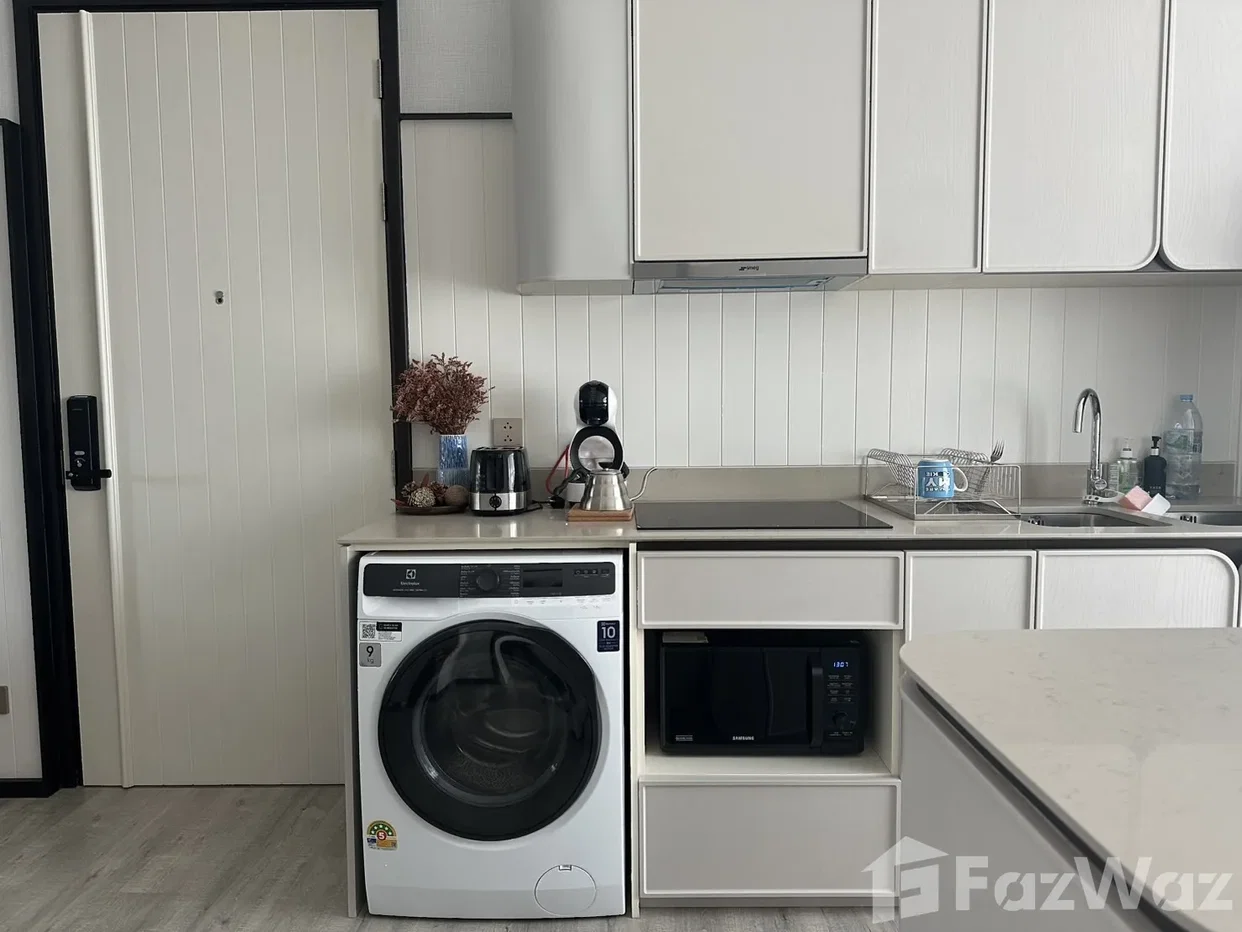 picture 2 Bedroom Condo for Rent at Intercontinental Residences 6243822 - 3/8