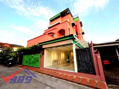 บ้านเดี่ยว กรุงเทพมหานคร : 🏙️ ขายบ้านเดี่ยวหลังใหญ่ 300 ตร.ม. พร้อม Private Rooftop Bar วิว Panorama 360° ลมเย็นสบายทั้งปี REF. 016HSRG