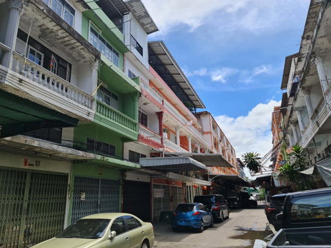 SHOP HOUSE 17.9 Sq.w. Thung Khru Bangkok for 2.7M