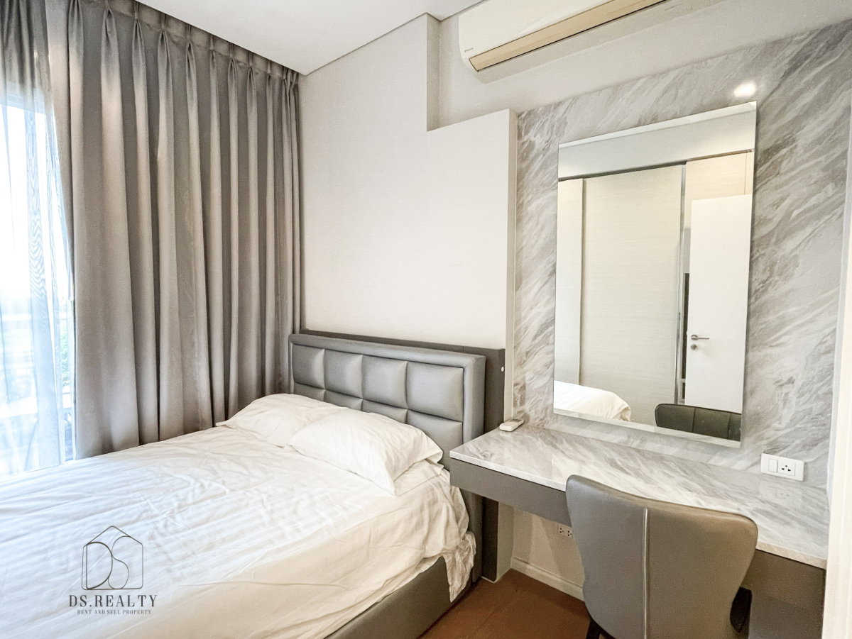 ✨ สัมผัสชีวิตเหนือระดับ! คอนโด The Saint Residences พร้อมเฟอร์นิเจอร์ครบ (DSL1167)