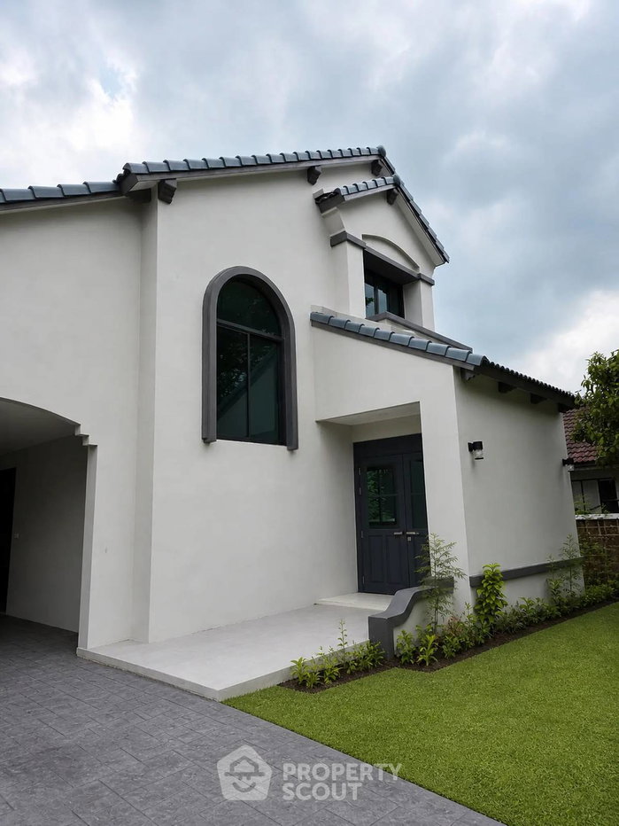 รูป บ้าน 3-ห้องนอน ที่ ลดาวัลย์ ศรีนครินทร์ ใน สำโรงเหนือ (ID 2874767) - รูปที่ 9/16