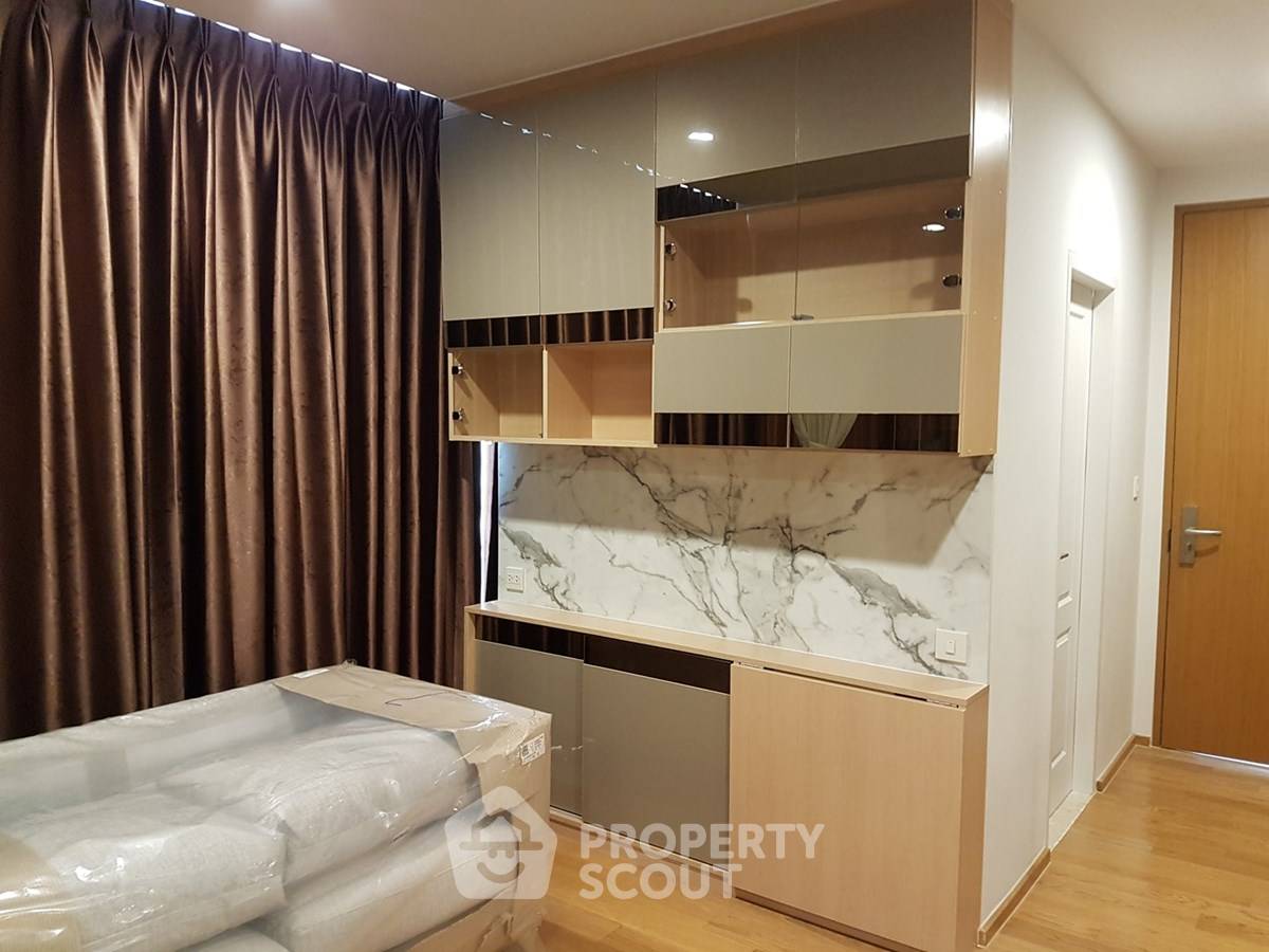 รูป คอนโด 1-ห้องนอน ที่ โนเบิล รีโว สีลม ใกล้ BTS สุรศักดิ์ (ID 2874419) - รูปที่ 3/7