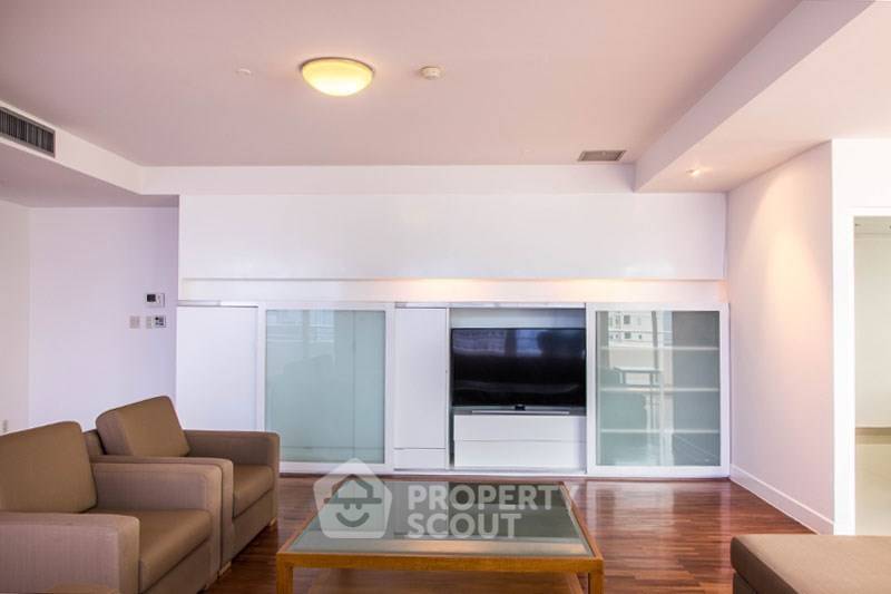 picture 3-BR Condo at Krungthep Thani Tower near BTS Phrom Phong (ID 2874404) - 3/12