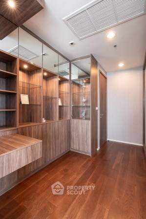 picture 3-BR Condo at Menam Residences in Wat Phraya Krai (ID 2874359) - 8/13