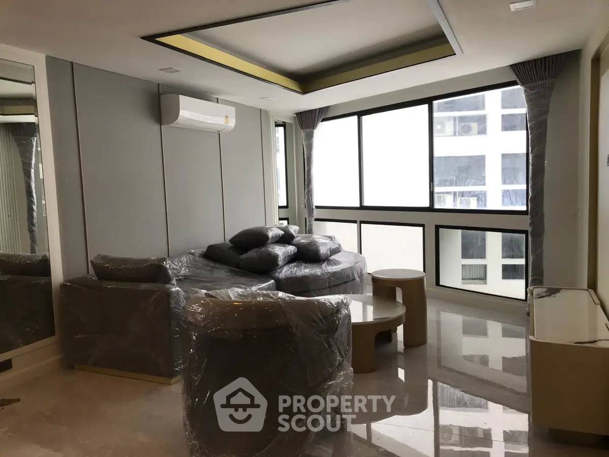 รูป คอนโด 3-ห้องนอน ที่ เพรสซิเดนท์ ปาร์ค คอนโดมิเนี่ยม ใกล้ MRT ศูนย์การประชุมแห่งชาติสิริกิติ์ (ID 2873524) - รูปที่ 3/6