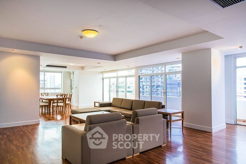 picture 3-BR Condo at Krungthep Thani Tower near BTS Phrom Phong (ID 2874404) - 6/12