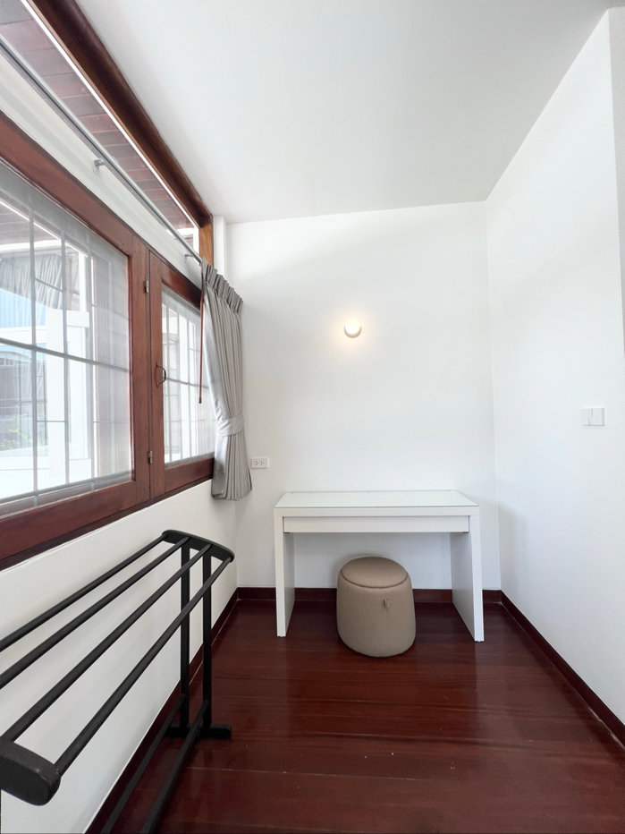 รูป 🏡✨ For Rent | ให้เช่า บ้านเดี่ยวสุขุมวิท 71 รีโนเวทใหม่ทั้งหลัง สไตล์คลาสสิค ใกล้โรงเรียนนานาชาติ  - รูปที่ 32/62