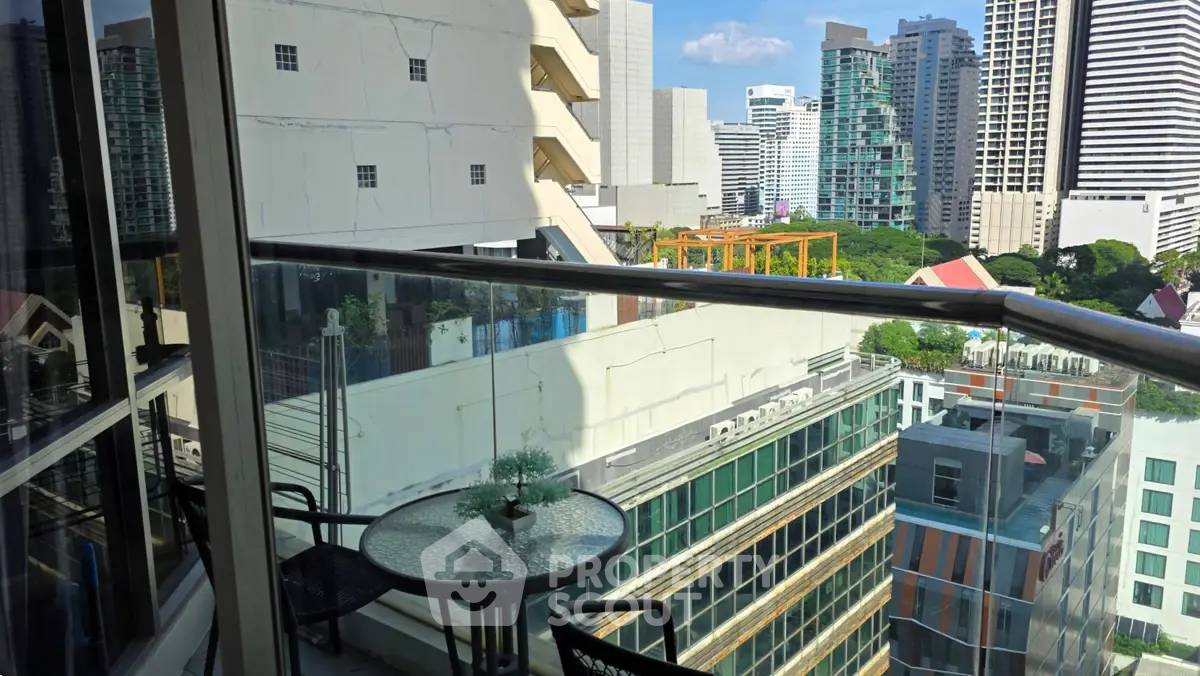 รูป คอนโด 1-ห้องนอน ที่ สุขุมวิท สวีท คอนโดมิเนียม ใกล้ BTS นานา (ID 2874534) - รูปที่ 3/7