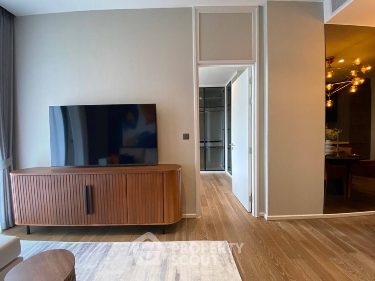 picture 1-BR Condo at Muniq Langsuan near BTS Ratchadamri (ID 2874260) - 6/15