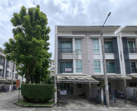 For Sale Townhouse/Townhome  , Baan Klangmeung Rama 9 , nice view , corner unit , ARL-Hua Mak , Suan Luang , Suan Luang , Bangkok , CX-153709 ✅ Live chat with us ADD LINE @connexproperty ✅