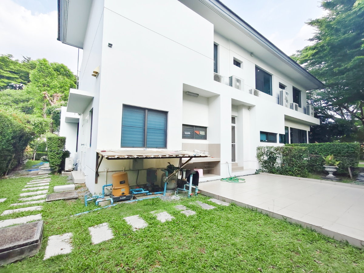 รูป บ้านเดี่ยวหรู หมู่บ้าน ลดาวัลย์ รัตนาธิเบศร์ แต่งสวย พร้อมเฟอร์บิ้วท์อิน  ติดรถไฟฟ้า สถานี ท่าอิฐ เพียงเดินเท้า 100 เมตร - รูปที่ 31/33