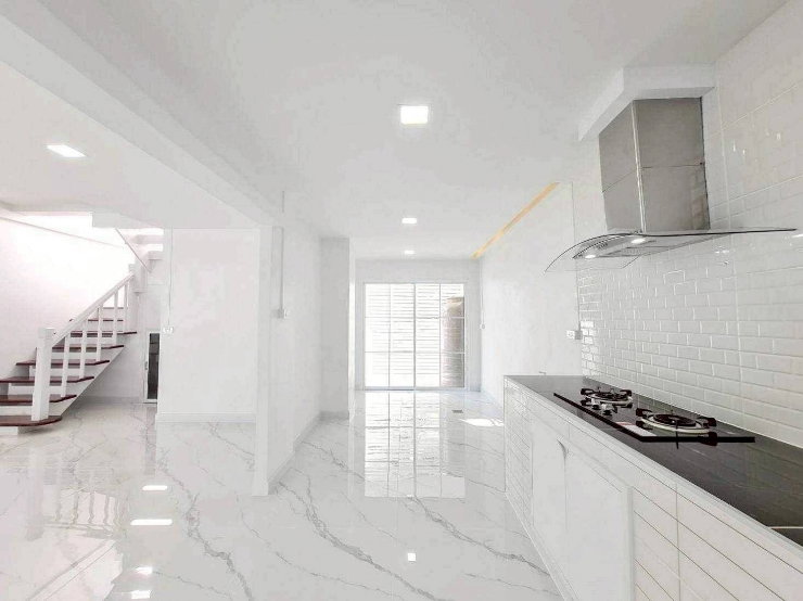 รูป บ้านเดี่ยว  ลำลูกกาคลองสี่  ลาดสวาย หมู่บ้านสิรารมย์  นัดชมบ้าน  085-318-6868​คุณวา - รูปที่ 13/16