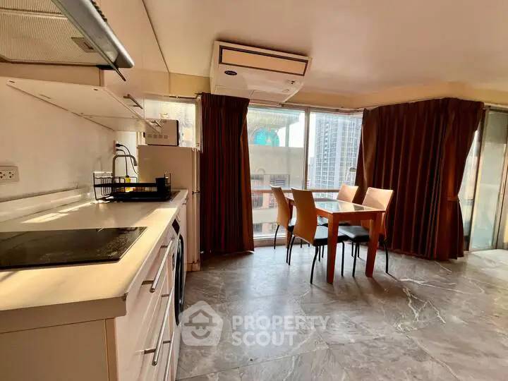 รูป คอนโด 1-ห้องนอน ที่ สุขุมวิท สวีท คอนโดมิเนียม ใกล้ BTS นานา (ID 2873520) - รูปที่ 6/12