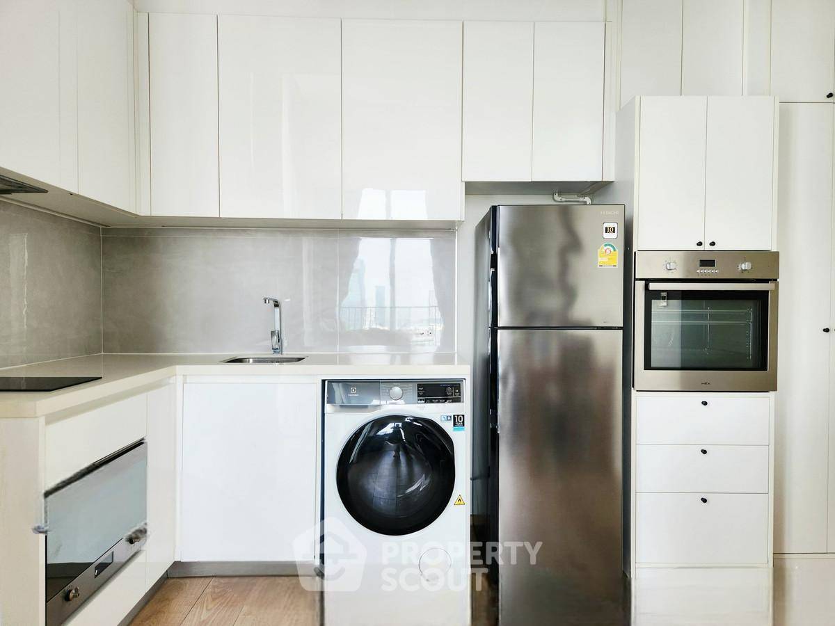 รูป คอนโด 1-ห้องนอน ที่ โนเบิล บีอี ไนน์ทีน สุขุมวิท ใกล้ BTS นานา (ID 2841853) - รูปที่ 2/3