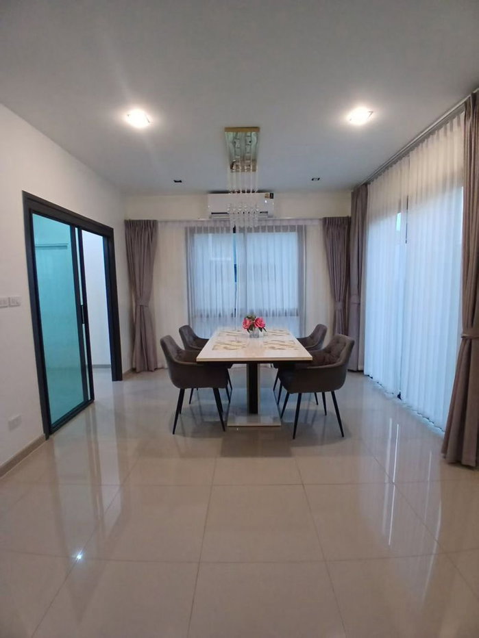 picture House for rent at Patta Element (3 bedrooms, 3 bathrooms) - 4/12