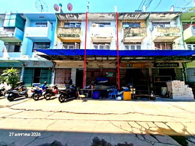 Shophouses for sale Bangkok : SHOP HOUSE 18.3 Sq.w. Bang Khun Thian Bangkok for 2M