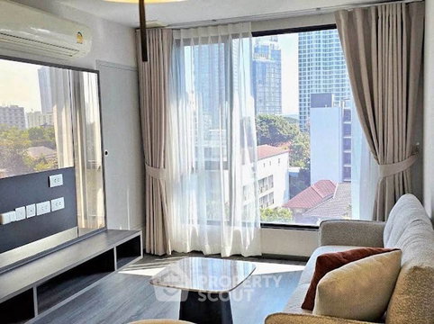2-BR Condo at Ideo Mobi Sukhumvit 40 near BTS Ekkamai (ID 2870288)