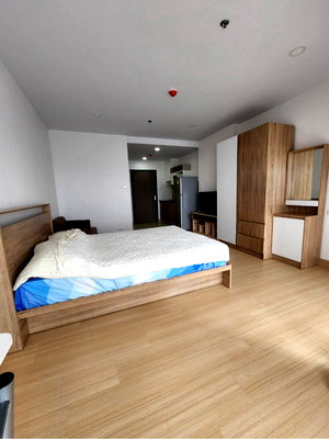 Condos for rent : Condo Near MRT Rajamangala + Walk to ABAC & Ramkhamhaeng University