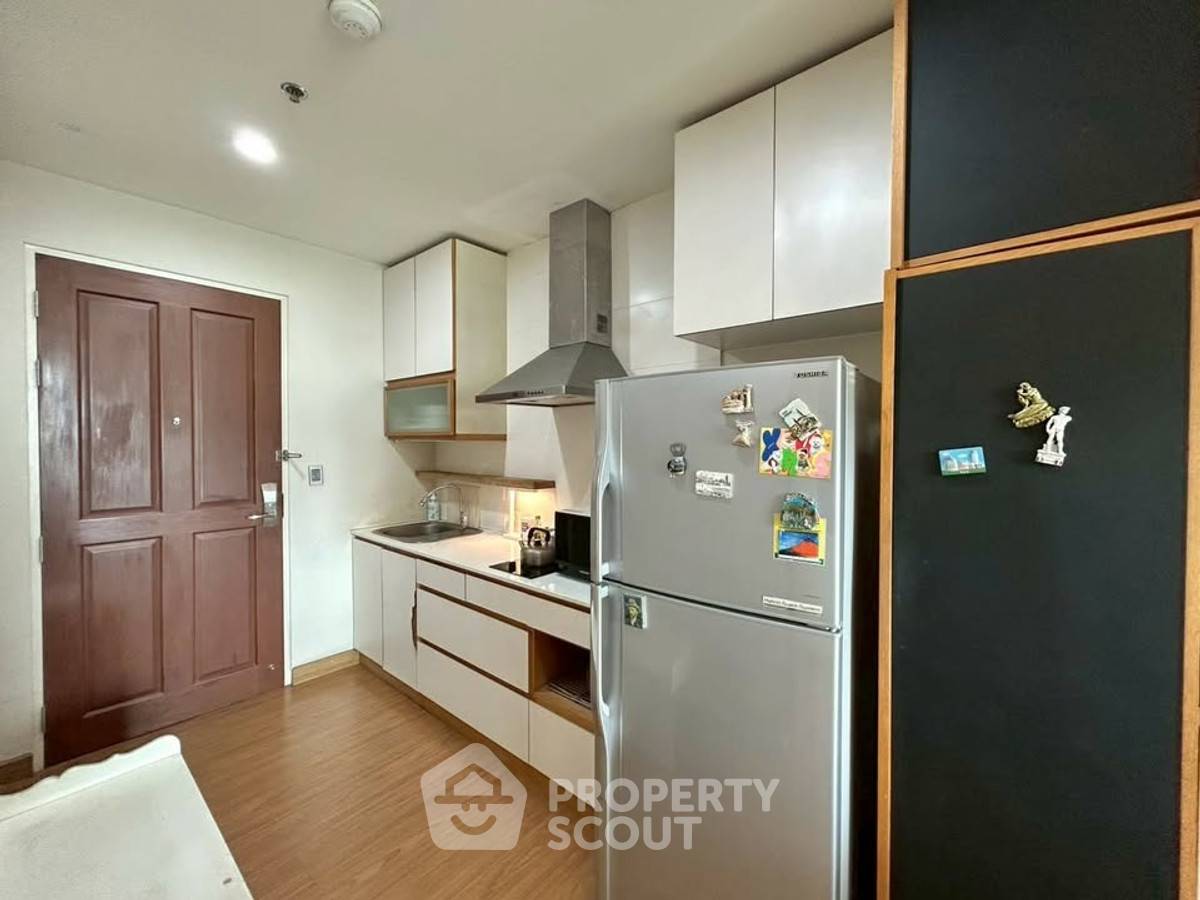 รูป คอนโด 2-ห้องนอน ที่ เดอะ คอมพลีท นราธิวาส ใกล้ ถนนนราธิวาสราชนครินทร์ (ID 2866822) - รูปที่ 2/21