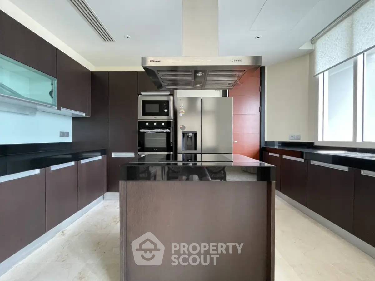 picture 3-BR Condo at The Infinity Condominium near BTS Chong Nonsi (ID 2873557) - 3/12