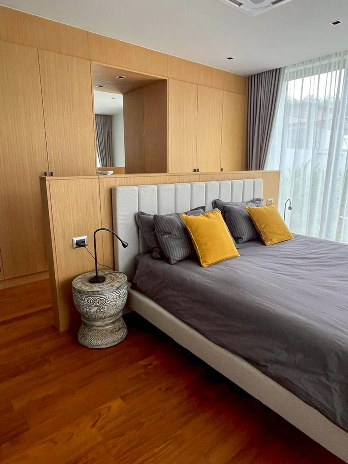 รูป วิลล่าหรูสไตล์โมเดิร์นลอฟท์ พร้อมสระว่ายน้ำและ Garden Suite ในเชิงทะเล – 3 ห้องนอน - รูปที่ 11/20
