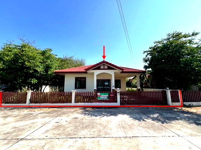 บ้านเดี่ยว ชลบุรี : บ้านเดี่ยว 74.9 ตร.วา สิริชนาภัทร์ ศรีราชา ชลบุรี 2.1M