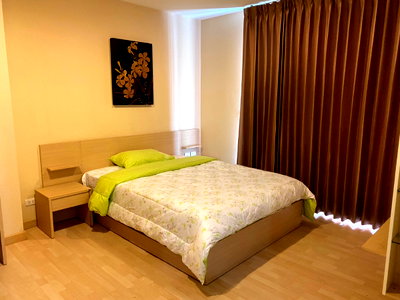 Condos for rent : P-50033 🏢 Condo for Rent: Rhythm Ratchada 1BR Spacious 45 sqm 12th Floor Building A Near MRT Ratchadaphisek. Line: @easythaihome 085-592-2897
