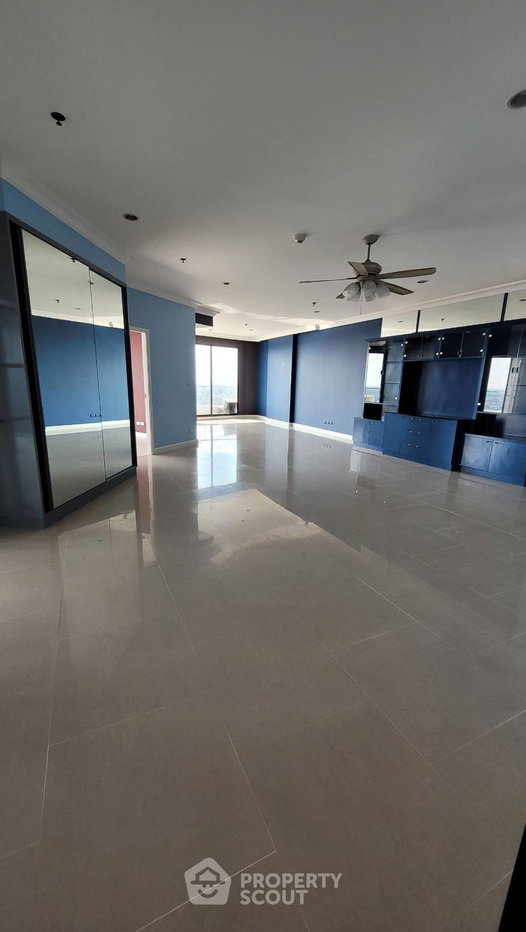 รูป คอนโด 4-ห้องนอน ที่ ศุภาลัย คาซา ริวา ใกล้ ถนนตก (ID 1893767) - รูปที่ 2/9