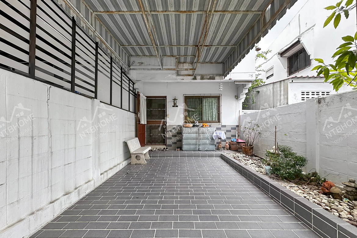 รูป หมู่บ้านเพ็ญรัตนา บางกระสอ แปลงมุม ต่อเติมครบ ทำเลดีใกล้เซ็นทรัล นอร์ทวิลล์ - รูปที่ 2/10