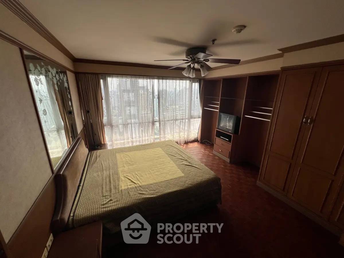 รูป คอนโด 1-ห้องนอน ที่ สุขุมวิท สวีท คอนโดมิเนียม ใกล้ BTS นานา (ID 2874475) - รูปที่ 10/14