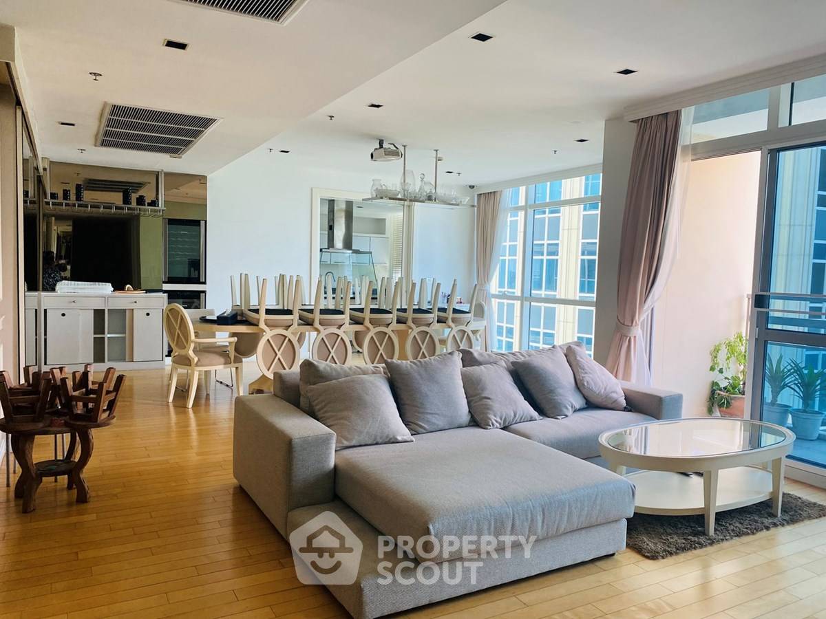 picture 3-BR Condo at Athenee Residence near BTS Phloen Chit (ID 2873779) - 2/12