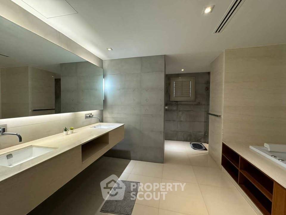 รูป คอนโด 3-ห้องนอน ที่ เดอะ เครสท์ ร่วมฤดี ใกล้ BTS เพลินจิต (ID 2873304) - รูปที่ 12/18