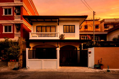 บ้านเดี่ยว ม.ศรีนครินทรวิโรฒ วิทยาเขตประสานมิตร : 🔥 ขาย 🔥 บ้านเดี่ยว ประชาราษฎร์เพ็ญ ซอย 9 / 2 ห้องนอน NUB018