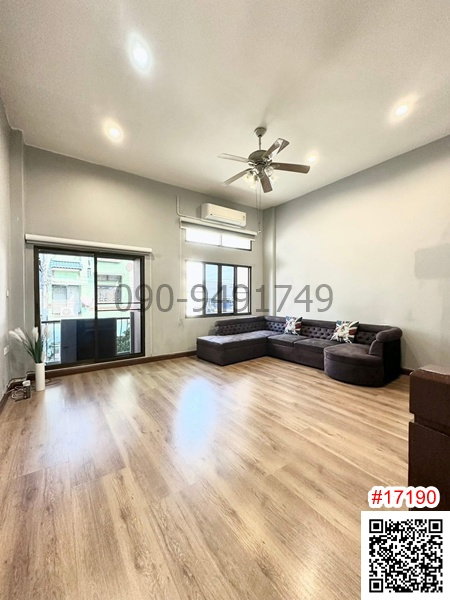 รูป เช่า ทาวน์โฮม 3 ชั้น บ้านกลางเมือง เหม่งจ๋าย-ลาดพร้าว หลังมุม ใกล้ เซ็นทรัล พระราม 9   - รูปที่ 2/6