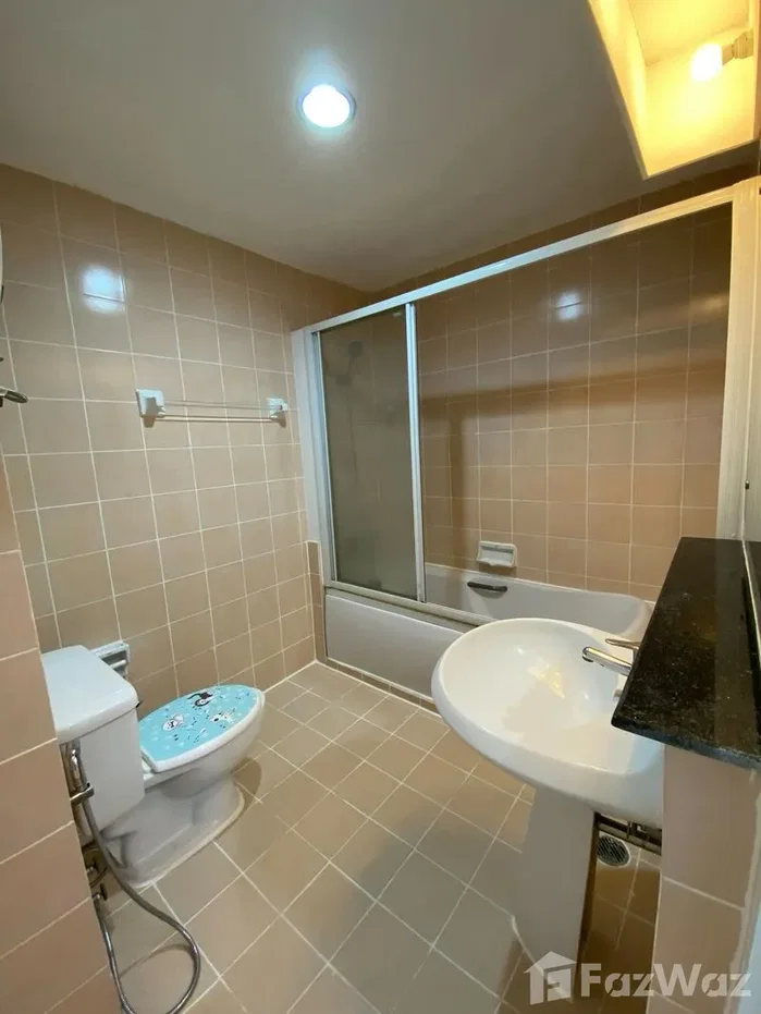 picture Waterford Diamond Tower 6246226 - 6/12
