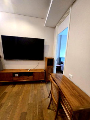 Condos for rent : 🏙️ For rent: The Saint Residences, a modern condo in the heart of the city (DSL2240)