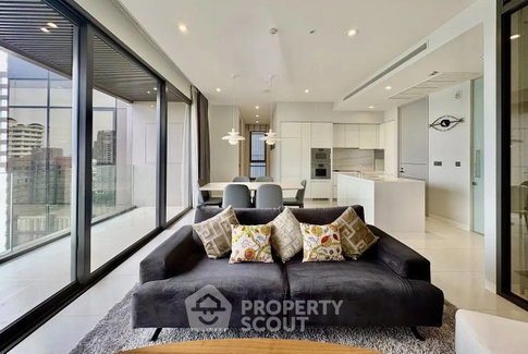 2-BR Condo at Vittorio Sukhumvit 39 near BTS Phrom Phong (ID 2873516)