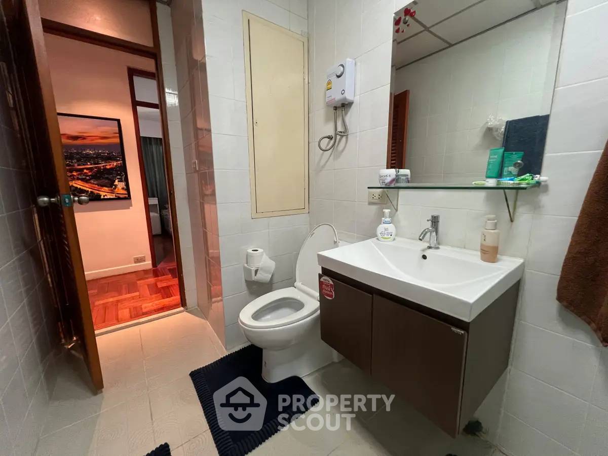 picture 2-BR Condo at Liberty Park 2 near ARL Makkasan (ID 2873709) - 19/20