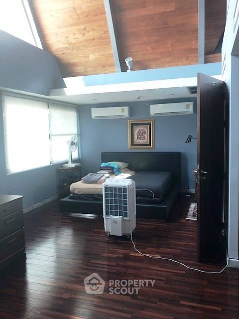 picture 3-BR Condo at Baan Saraan Condominium near MRT Phetchaburi (ID 2874011) - 18/27