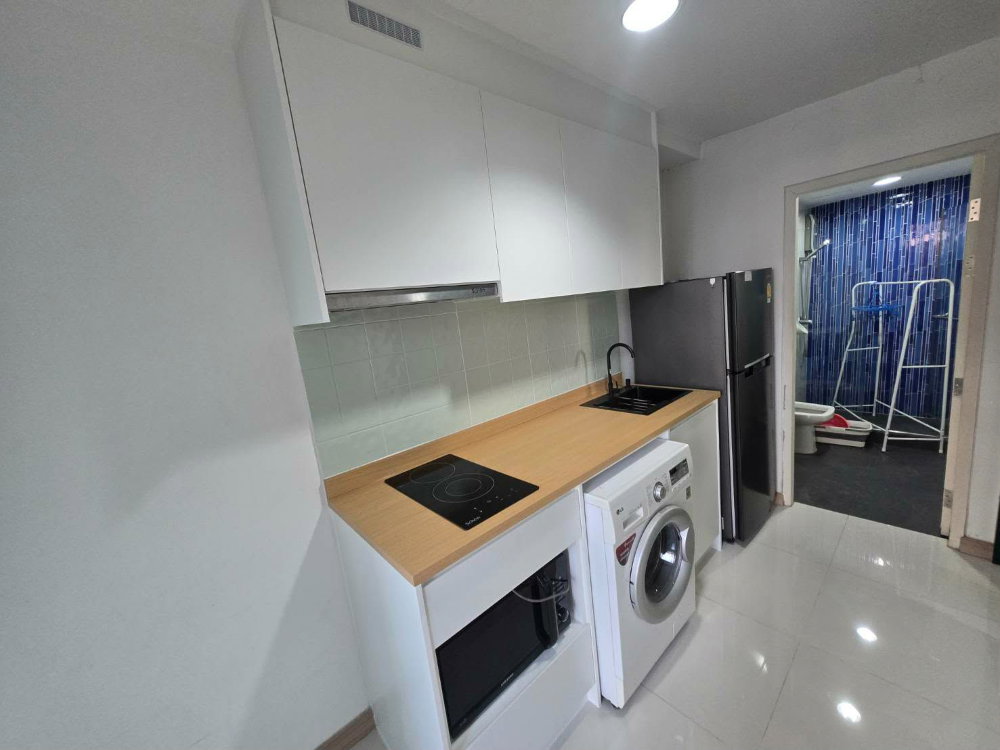รูป ปล่อยเช่า ห้องมุมชั้น 3 คอนโด ชาโตว์ อินทาวน์ สุขุมวิท 62/1 เฟส 1    เครื่องใช้ไฟฟ้าครบ   ค่าเช่า  11,000 สัยญา 2 ปี 12,000 สัญญา 1 ปี - รูปที่ 6/9