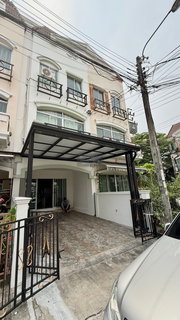 รูปภาพ For Rent Townhouse/Townhome  , Baan Klang Muang The Paris Rama 9-Ramkamhaeng , Saphan Sung , Saphan Sung , Bangkok , CX-153386 ✅ Live chat with us ADD LINE @connexproperty ✅