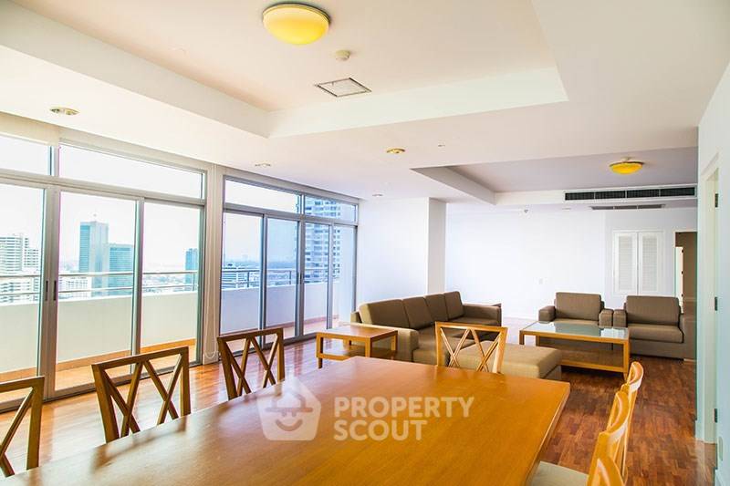 picture 3-BR Condo at Krungthep Thani Tower near BTS Phrom Phong (ID 2874404) - 4/12
