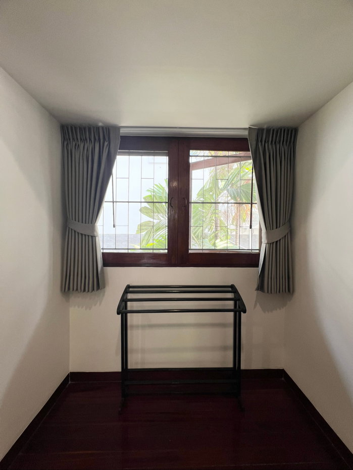 รูป 🏡✨ For Rent | ให้เช่า บ้านเดี่ยวสุขุมวิท 71 รีโนเวทใหม่ทั้งหลัง สไตล์คลาสสิค ใกล้โรงเรียนนานาชาติ  - รูปที่ 41/62