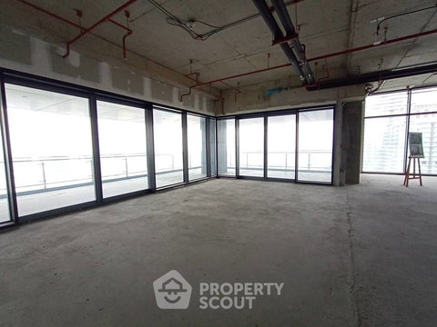 4-BR Condo at The Residences At The St Regis Bangkok near BTS Ratchadamri (ID 2874059)