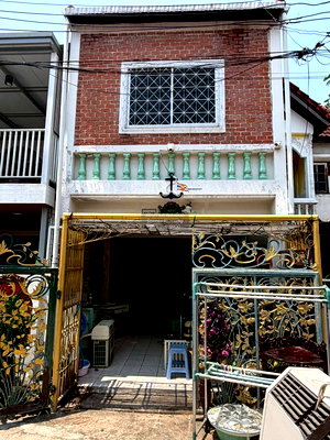 ทาวน์โฮม เมืองนนทบุรี นนทบุรี : ขายทาวน์เฮ้าส์/ทาวน์โฮม  บ้านพรทิพย์ รีโนเวทใหม่ บางศรีเมือง เมืองนนทบุรี นนทบุรี CX-153435 ✅ ทักไลน์ @connexproperty ตอบทันที ทีมงานมืออาชีพ ✅