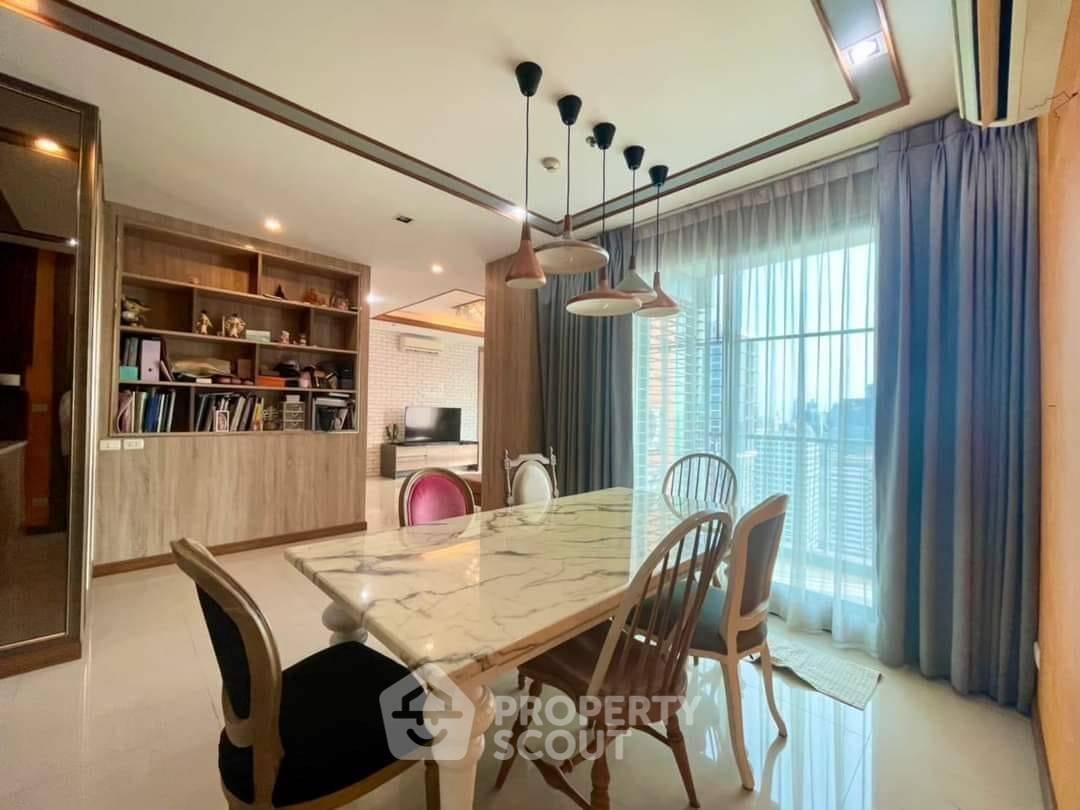 picture 2-BR Condo at Villa Asoke near MRT Phetchaburi (ID 2874489) - 5/12