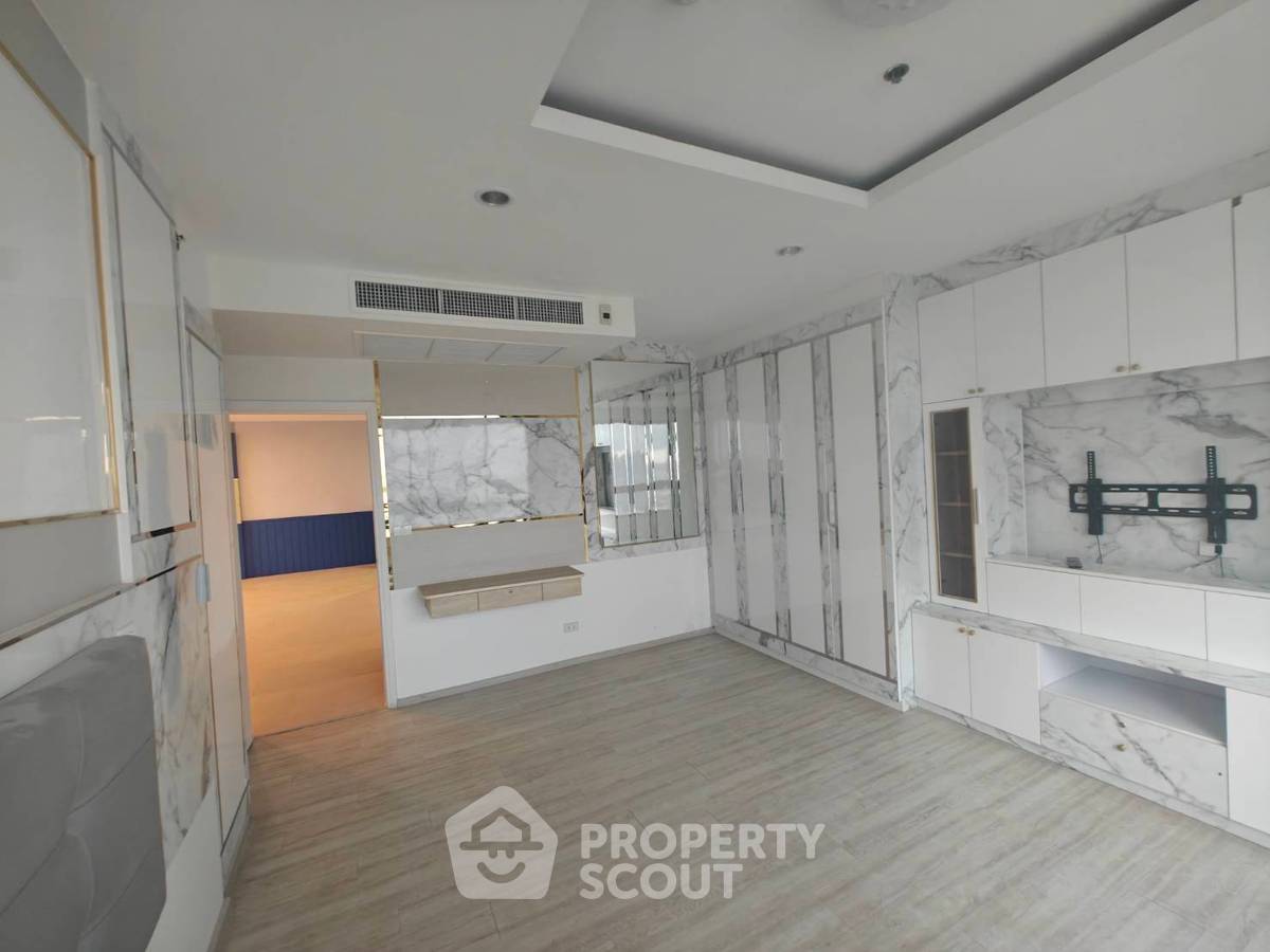รูป คอนโด 4-ห้องนอน ที่ ศุภาลัย คาซา ริวา ใกล้ ถนนตก (ID 1893767) - รูปที่ 9/9