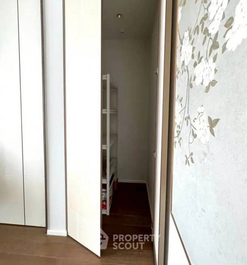 picture 2-BR Condo at KRAAM Sukhumvit 26 near BTS Phrom Phong (ID 2873549) - 7/9
