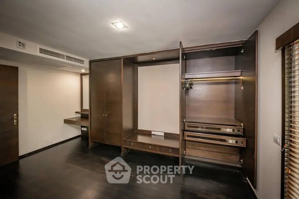 picture 2-BR Condo at Silver Heritage Condominium near BTS Thong Lor (ID 2873653) - 9/14