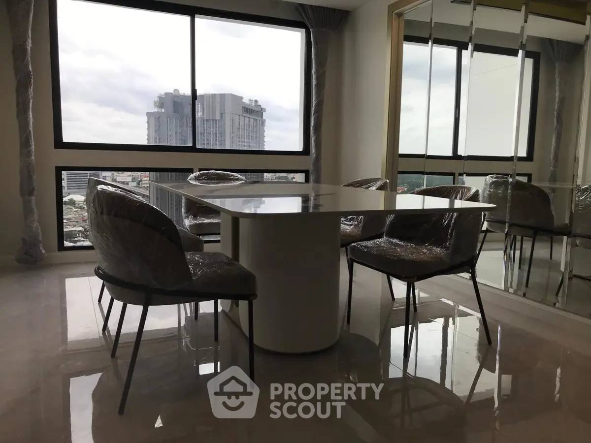 รูป คอนโด 3-ห้องนอน ที่ เพรสซิเดนท์ ปาร์ค คอนโดมิเนี่ยม ใกล้ MRT ศูนย์การประชุมแห่งชาติสิริกิติ์ (ID 2873524) - รูปที่ 5/6